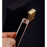 İsme Özel USB İle Çalışan Şarjlı Metal Çakmak